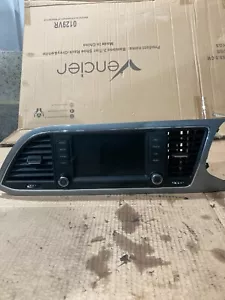 SEAT LEON FR 5F 5DR MK3 2014 ESTATE SAT NAV DISPLAY SCREEN 5F0919604 - Picture 1 of 3