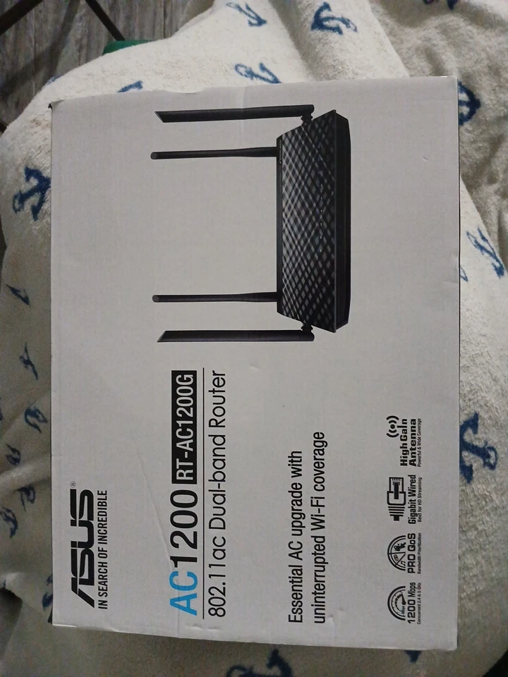 ASUS AC1200 V2 Dual Band Wi-Fi Router - Image 1 of 1