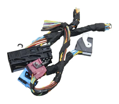 97/10 BMW E46 E53 E83 E39 X5 530I REAR TRUNK MODULE AMP SOCKET CONNECTOR PIGTAIL - Image 1 of 4