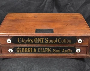 Clarks O.N.T. Armadio antico a rocchetto in cotone due cassetti noce - Foto 1 di 18