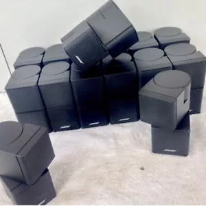 1 Altavoz Bose COMO NUEVO Jewel Doble Cubo Premium en Negro. - Imagen 1 de 7