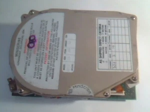 Disco rigido IDE Disk MiniScribe 8051A 02B HDA04354G 06B - Foto 1 di 5