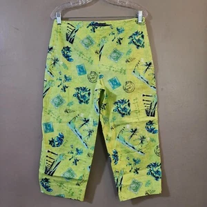 Mountain Lake High Rise Capri Pants Size 12 Green Floral Travel Theme Printed - Picture 1 of 9