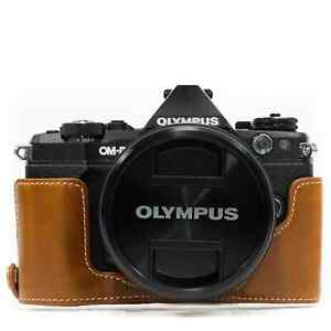 MegaGear Olympus OM-D E-M5 Mark II Ever Ready Leather Camera Half Case and Strap