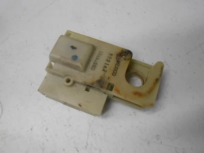 2004 Chevrolet Silverado 1500 INTERRUPTOR DE LUZ DE FREIO - Imagem 1 de 4