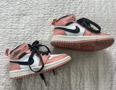 Nike Zapatos Niño Pequeño Talla 8c Air Jordan 1 Mid "Cuarzo Rosa" Tenis 644507 603 Foto 1 de 4