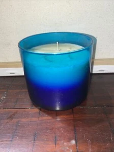 1 BATH & BODY WORKS TURQUOISE WATERS SCENTED CANDLE 3 WICK 14.5OZ LARGE - Picture 1 of 3