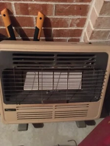 Natural Gas Heater 4 Burner With Fan - Picture 1 of 1