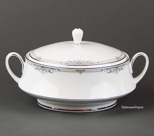 2 Qt. Covered Vegetable Bowl, MINT UNUSED! Noritake Heatherwood, Noritake, 4015  - Picture 1 of 6