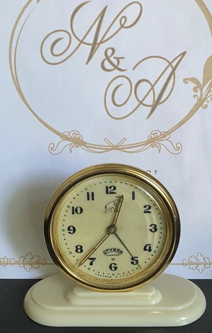 VINTAGE  Alarm Clock  Table Clock DRUJBA With 11 jewels USSR Old RARE Works 1958 Cover