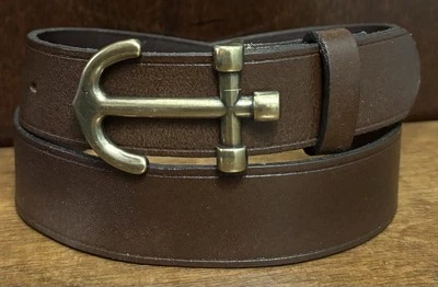 Cinturón de cuero marrón para niños Crew Cuts talla 28 1-1/4” ancla ancha en muy buen estado Foto 1 de 4