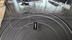 Lo-d Hitachi HT-320 Giradischi con Cartuccia Attaccata, Usato 50Hz - Foto 1 di 11