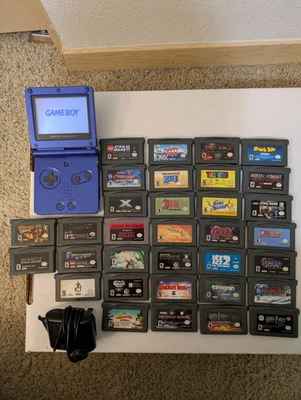 Game Boy Advance SP AZUL (AGS-001) con 33 juegos y cargador Foto 1 de 4