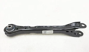 NEW OEM GM Rear Lower Conrol Arm Link 84826391 Chevrolet Camaro 2016-2024 - Picture 1 of 7