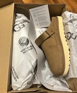 Brand New UGG Golden Star Clog (Driftwood) Size 9.5 - Picture 1 of 4