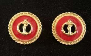 "Pendientes perforados vintage MONET esmalte rojo en tono dorado ancla 1"" redondos" - Imagen 1 de 7