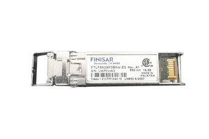 Émetteur-récepteur optique Finisar SFP+ 16Go FC 850nm MM 100m 019-078-045 - Photo 1/1