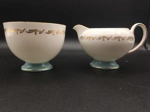 Wedgwood Venus Sugar Bowl + Creamer - Blue & White England Excellent - Picture 1 of 12