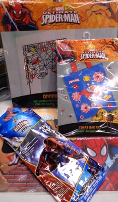 Lote CUMPLEAÑOS/7 ALFOMBRILLAS INFLABLES DE POLICOMETA MARVEL SPIDER-MAN WEB PUERTA Foto 1 de 4