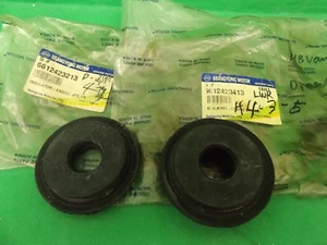 GENUINE MERCEDES BENZ MB VAN MB100 & MB140 DIESEL REAR ENGINE MTG INSULATOR SET - Picture 1 of 5