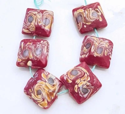 6 Handmade Lampwork Glass "Red Wonder" swirl Square Beads 16mm - Image 1 of 3