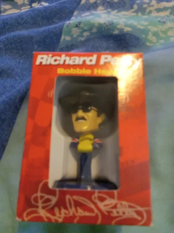 RICHARD PETTY Mini Bobble Head #43 NASCAR Pop Secret 3" Vtg 2002 Auto Racing NIB Cover