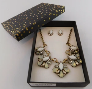 K&M Accessories Necklace and Earrings Box Set Cream Color Stone w/ Rhinestones - Picture 1 of 5