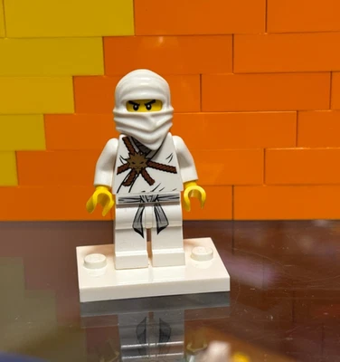 LEGO Ninjago Minifigure Zane The Golden Weapons. White Ninja #njo001 - Image 1 of 4