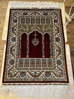 Alfombra turca firmada Ozipek-Hereke seda pura 17x29 con alfombra oriental con flecos Foto 1 de 4