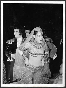Geraldine Chaplin Ballet Debut Paris Original 1960s Press Photo Charlie Chaplin - Picture 1 of 2