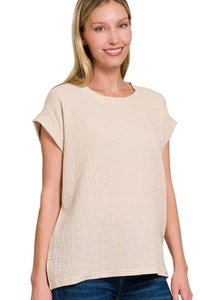 Top Zenana Doble Algodón Gasa Manga Corta Cuello Redondo en Beige Arena - Imagen 1 de 4