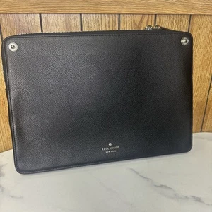 "Funda de cuero para portátil Kate Spade negra 13"" cierre de cremallera" - Imagen 1 de 6