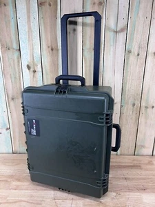 Pelican IM2750 Storm Case Green Waterproof Great Condition AB Free Ship - Picture 1 of 7