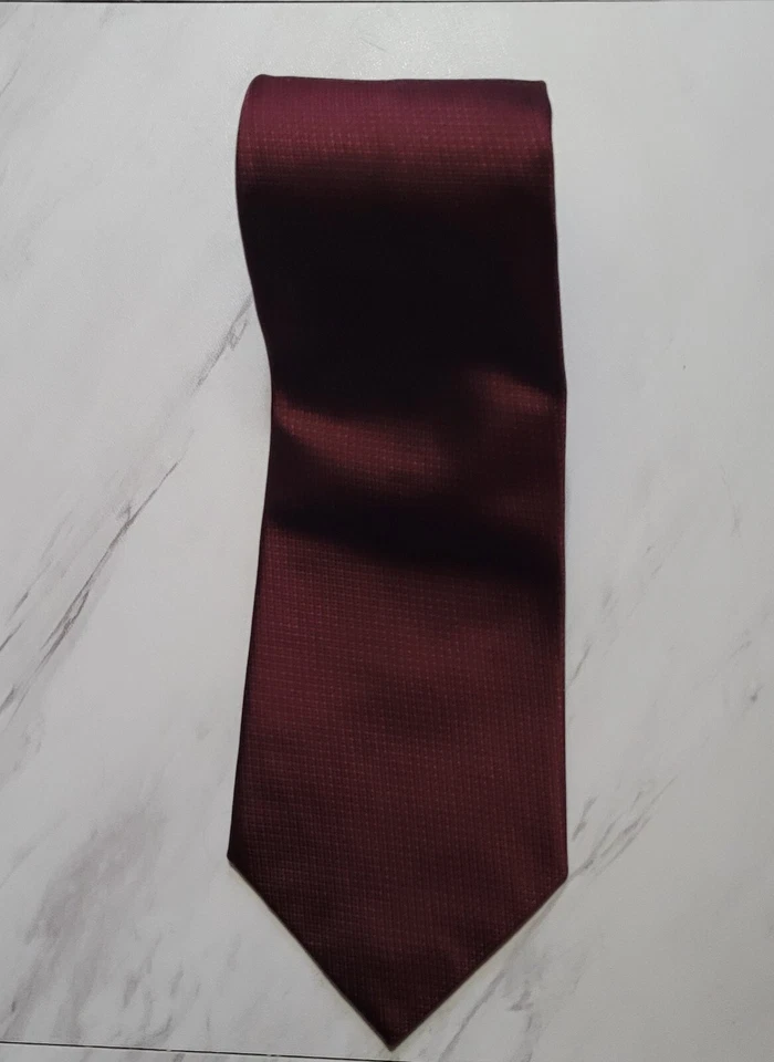 Corbata roja 100 % seda portafolio PERRY ELLIS Portfolio para hombre con patrón texturizado EE. UU. Foto 1 de 4