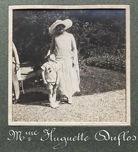Ernesta Stern à Roquebrune. L'actrice de cinéma muet Huguette Duflos. 4 photos. - Imagen 1 de 4