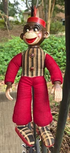Vintage Cord Bellhop Affe Plüsch Zelluloid Kunststoff Gesicht Karneval Puppe mit Hut 12 Zoll - Bild 1 von 7