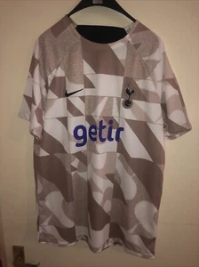 NIKE TOTTENHAM HOTSPUR PRE PARTIDO TERCER TOP S - Imagen 1 de 2