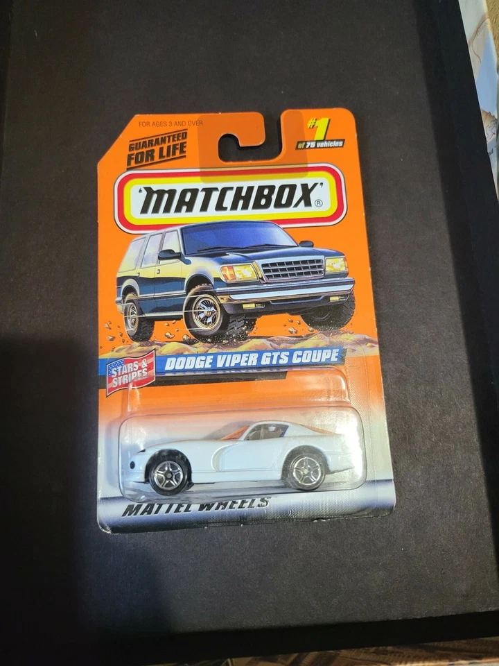 1998 Matchbox #1 Dodge Viper GTS Coupe 1 59