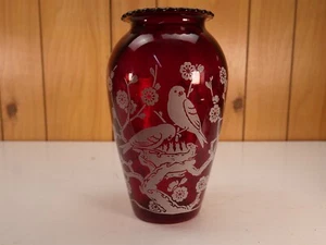 VTG ANCHOR HOCKING RED GLASS VASE! CHERRY BLOSSOMS W/BIRDS! MCM! - Picture 1 of 5