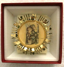 Vintage M.J. Hummel Praise To God Gold Christmas Ornament In Box - 1987