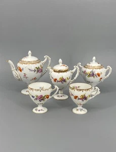 * KLEINES BEYER&BOCK PORZELLAN TEE SERVICE BLUMENDEKOR GOLDRAND - Picture 1 of 18