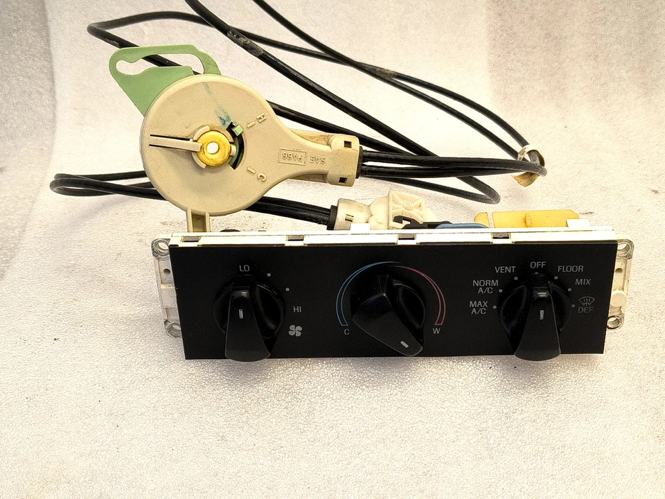 92-97 Doble Cable Calentador/AC/HVAC Control y Cable Ford F100 F150 F250 F350 Bronco Foto 1 de 4