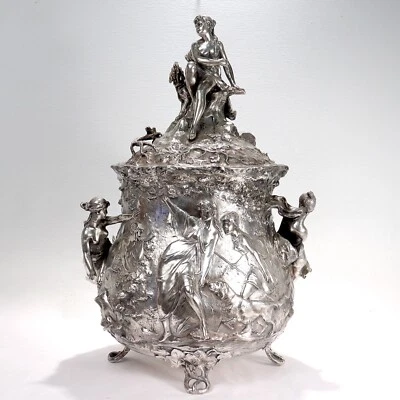 Antique Jugendstil W.M.F. Silver Plated Punch Bowl or Tureen with a Hunt Scene. - Image 1 of 4