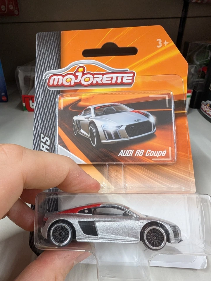 Majorette Racing Cars Audi R8 Coupé - Immagine 1 di 1