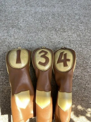 Vintage 1971 Edition Wilson Staff 3 Price Wood Golf Club Set RH, 1, 3, & 5 - Image 1 of 4