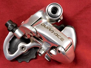 Vintage 2002 Shimano Dura-Ace RD-7700 Short Cage 9 Speed Rear Derailleur - Picture 1 of 9