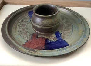 Vintage rustikaler Steinzeug Studiokeramik Abendessen Party Teller Abzeichen Hill Irland 1990er - Bild 1 von 6