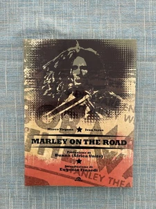 BOB MARLEY ON THE ROAD DI MARCO VIRGONA IVAN SERRA EDIZIONE ARCANA 2014 - Picture 1 of 20