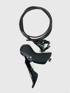 Shimano 105 ST-R7020 Hydraulic Disc / STI Gear Lever - Flat Mount - Picture 1 of 20