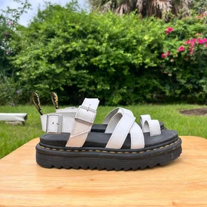 Doc Martens Avry weiße klobige Hydro Leder Fischer Sandalen Größe 8 - Bild 1 von 7